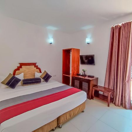 Hotel Elephant Park - New Deal! Half Off Airport Pickups Available Пинавала Екстериор снимка