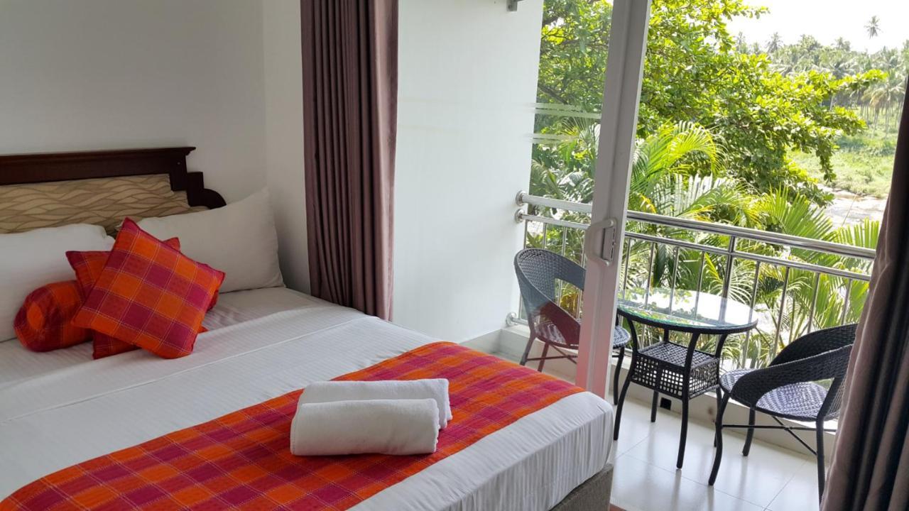 Hotel Elephant Park - New Deal! Half Off Airport Pickups Available Пинавала Екстериор снимка