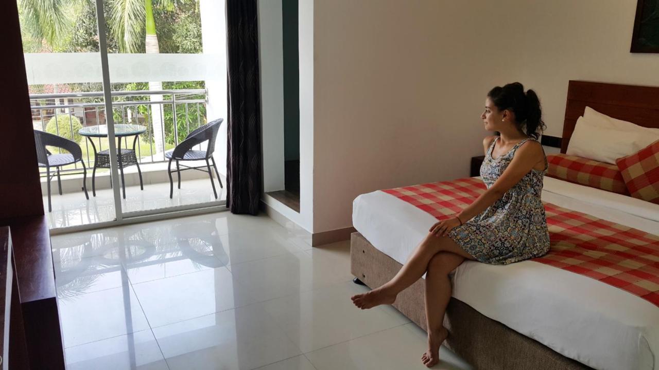 Hotel Elephant Park - New Deal! Half Off Airport Pickups Available Пинавала Екстериор снимка